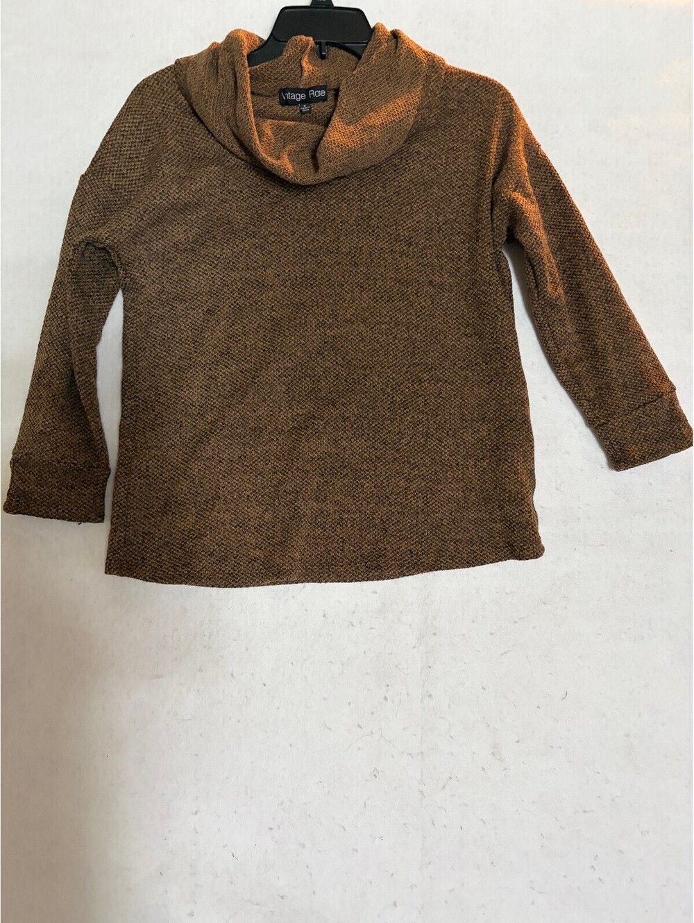 Vintage Rose Brown Textured Small Sweater with Buttoned Cuffs